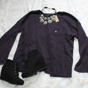 American Eagle open back bell sleeve sweater NWT